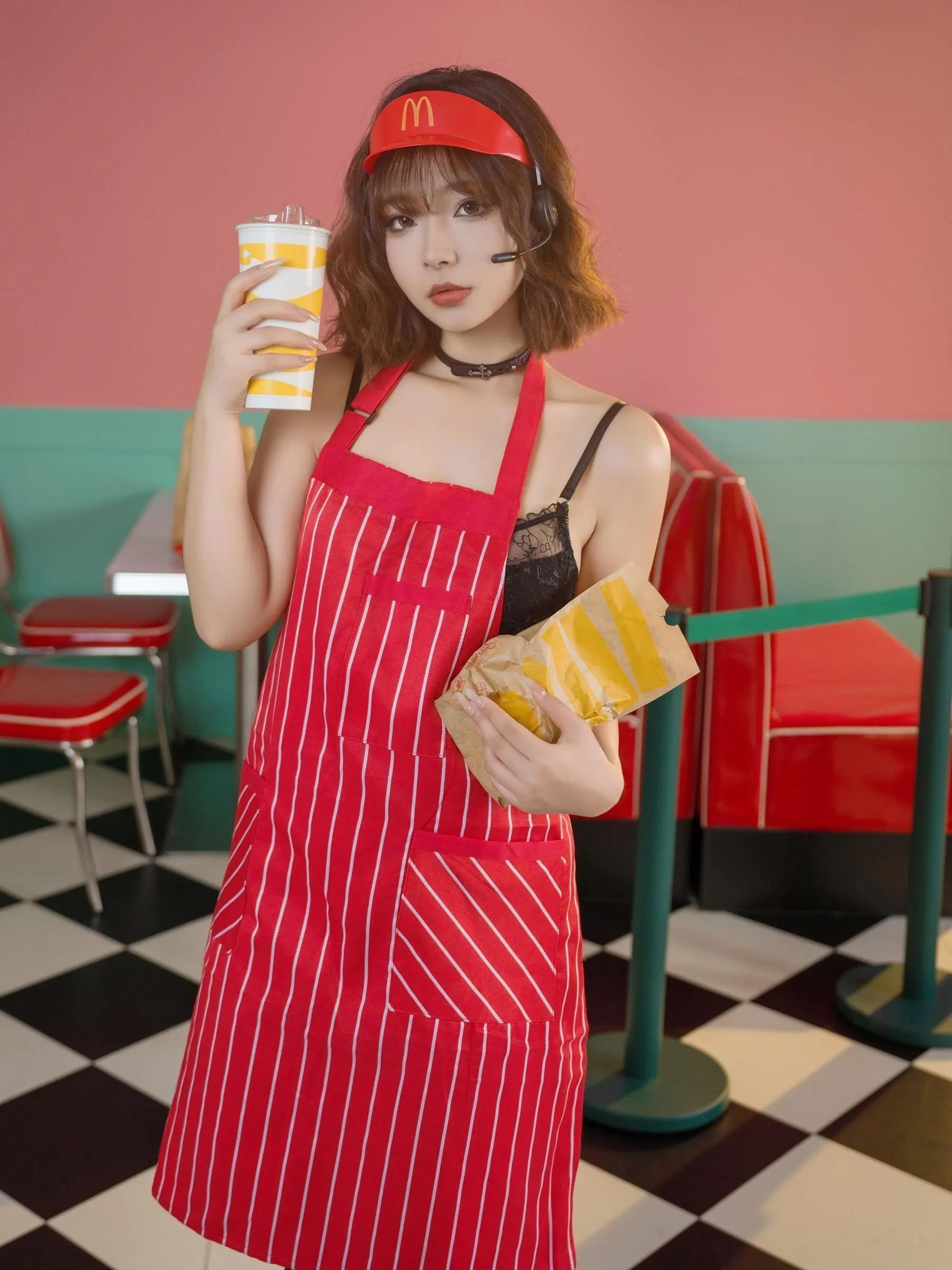 yuuhui玉汇 – NO.35 麦当劳的女服务员 [149P]插图5